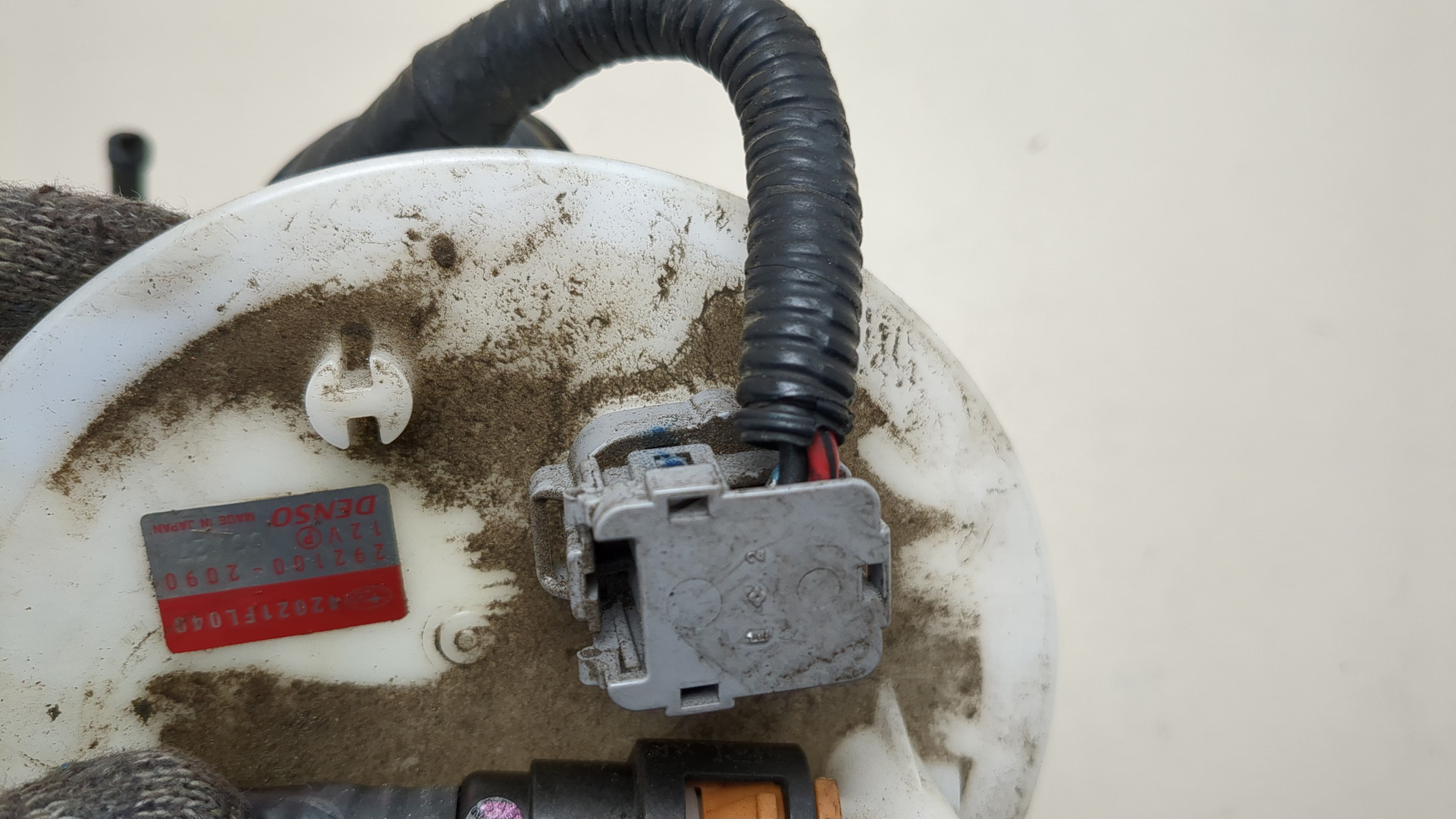 Насос топливный электрический