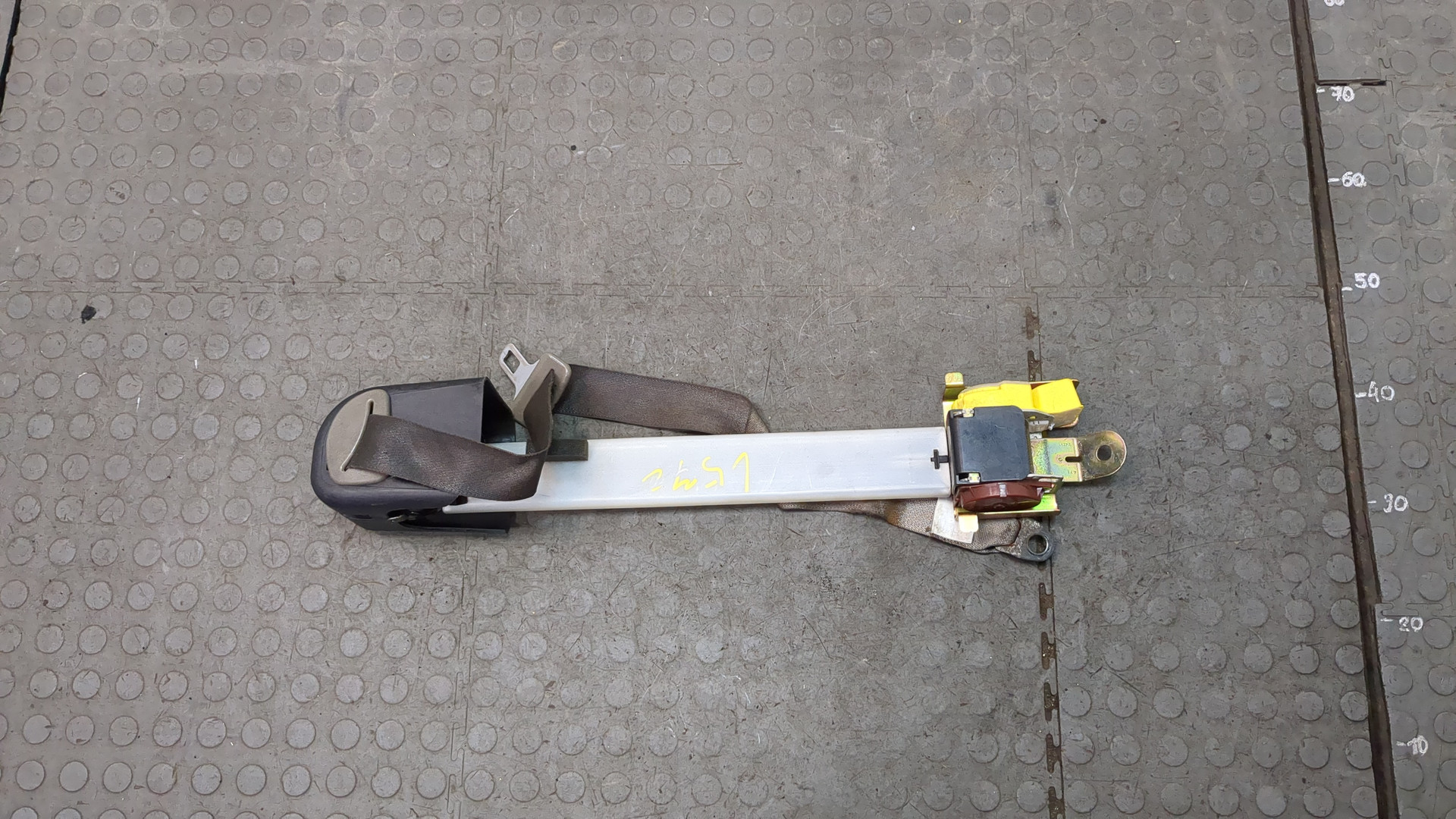 Ремень безопасности