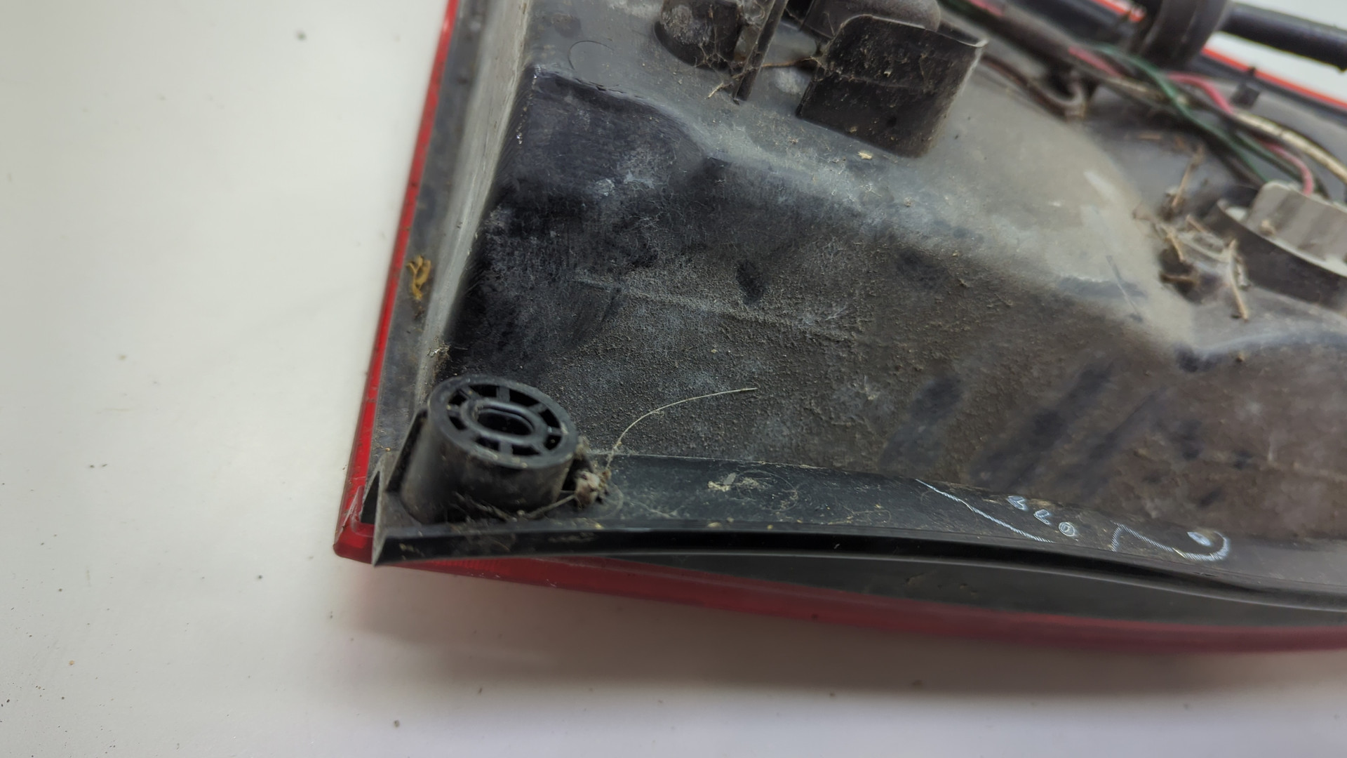 Фонарь задний правый