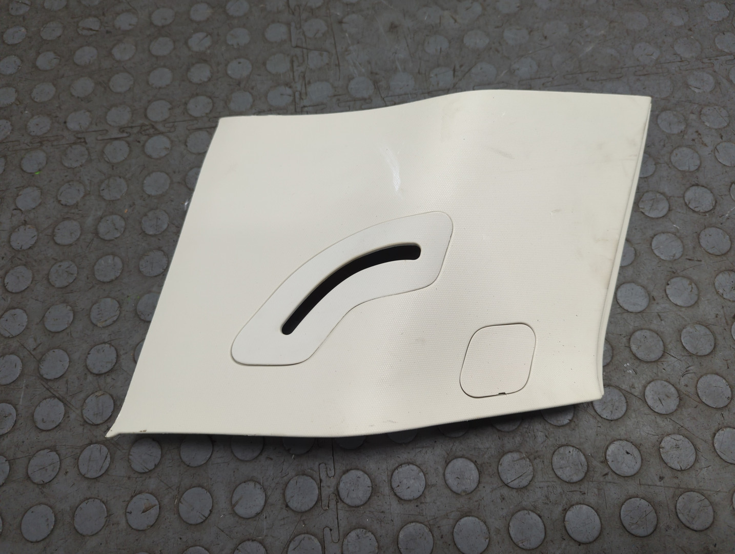 Обшивка стойки