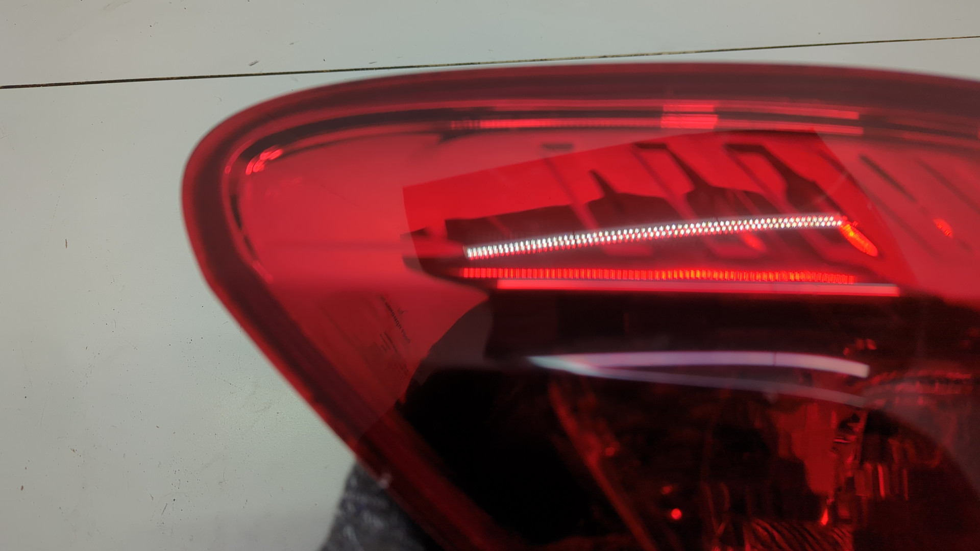 Фонарь задний левый