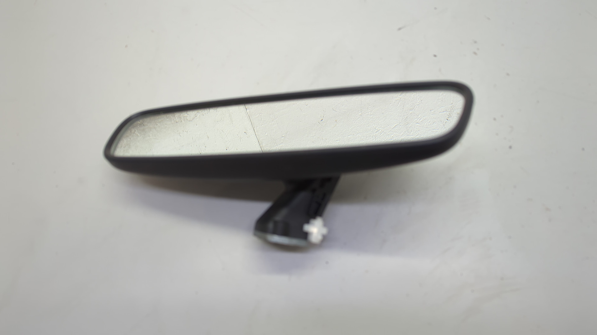 Зеркало заднего вида