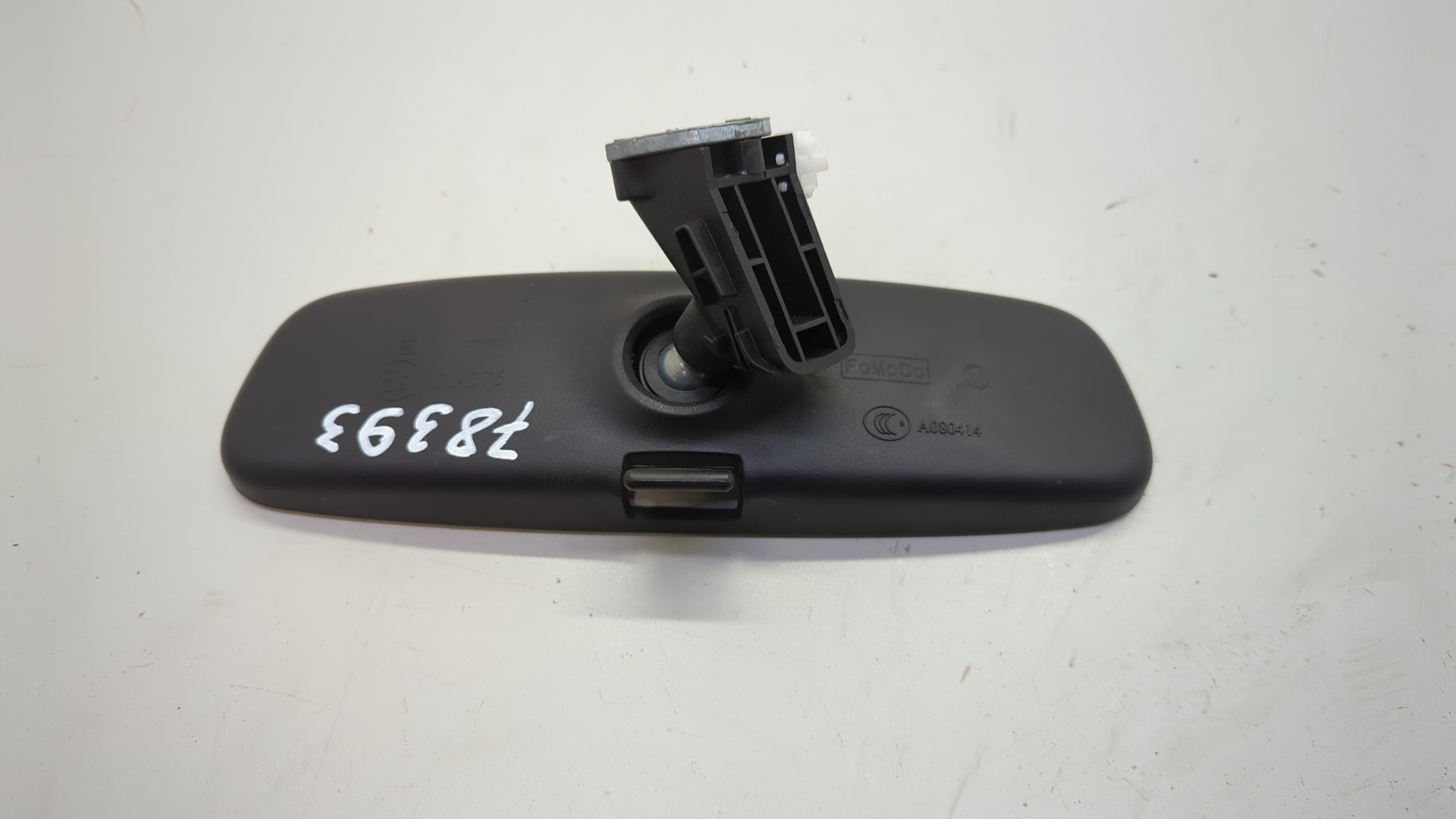 Зеркало заднего вида