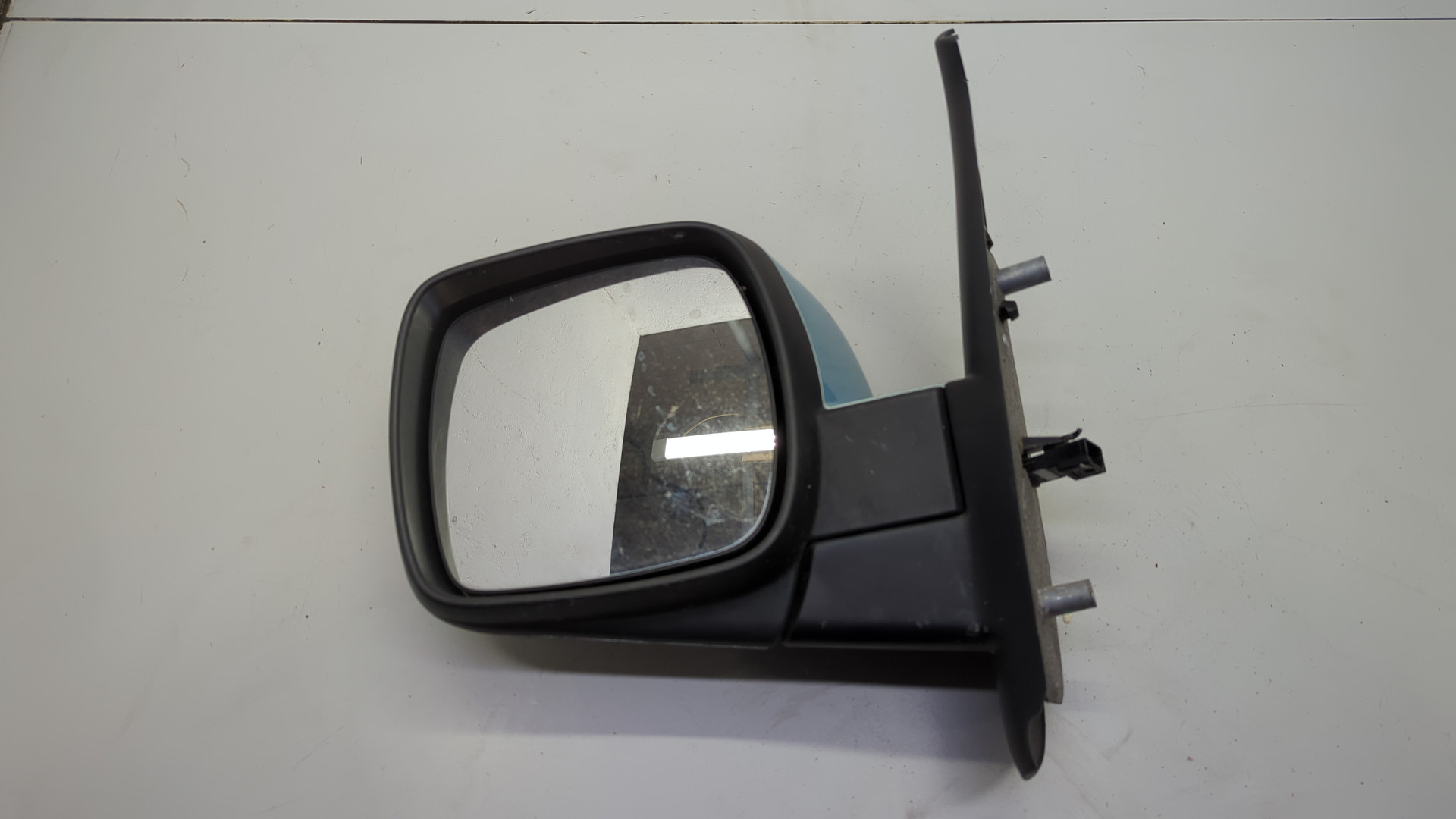 Зеркало левое электрическое