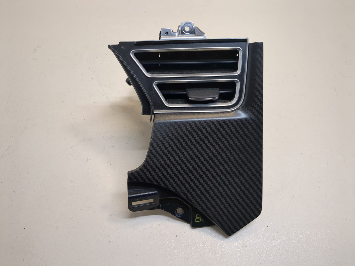 Дефлектор воздушный