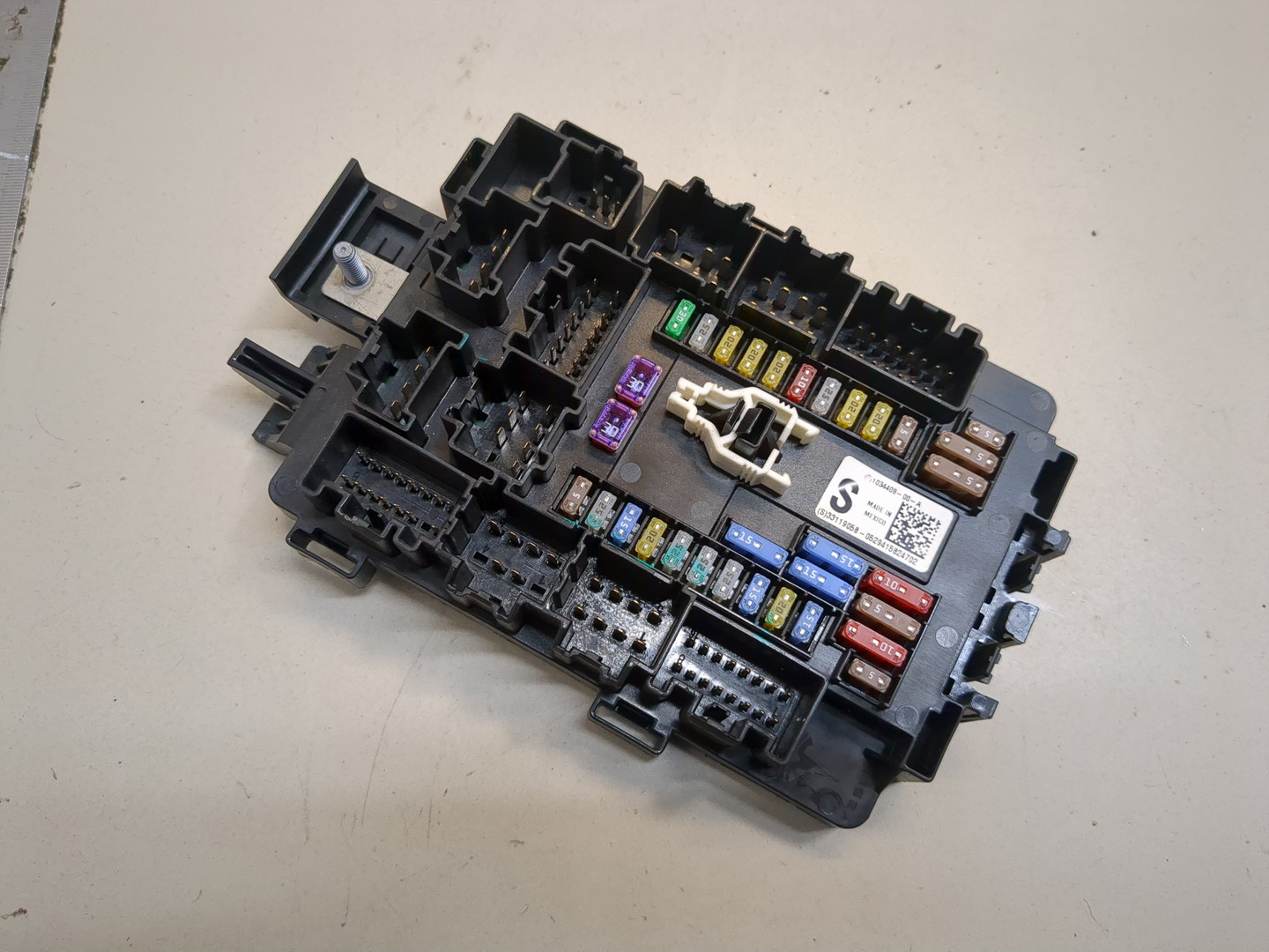 Блок предохранителей