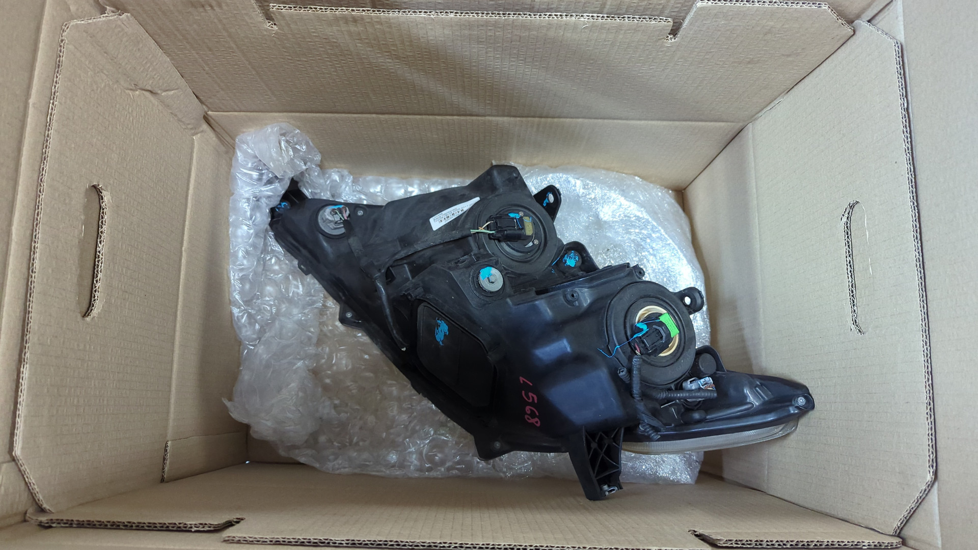 Фара правая