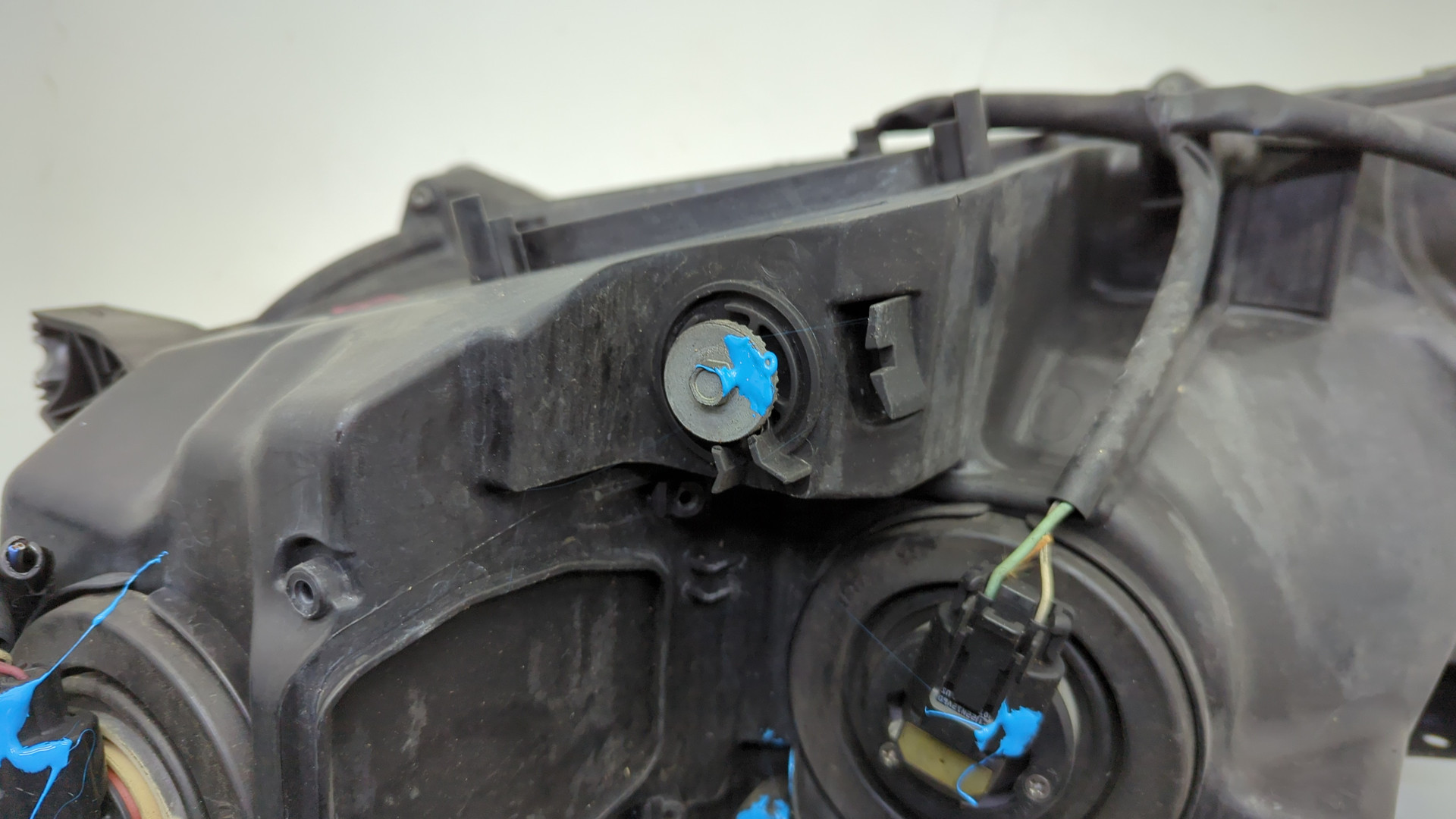 Фара правая