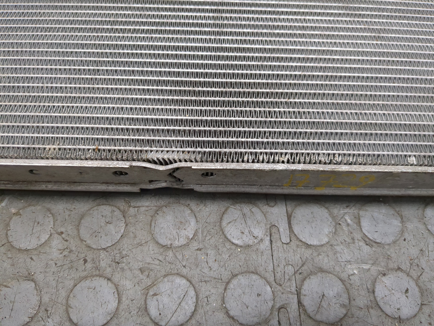 Радиатор охлаждения двигателя основной