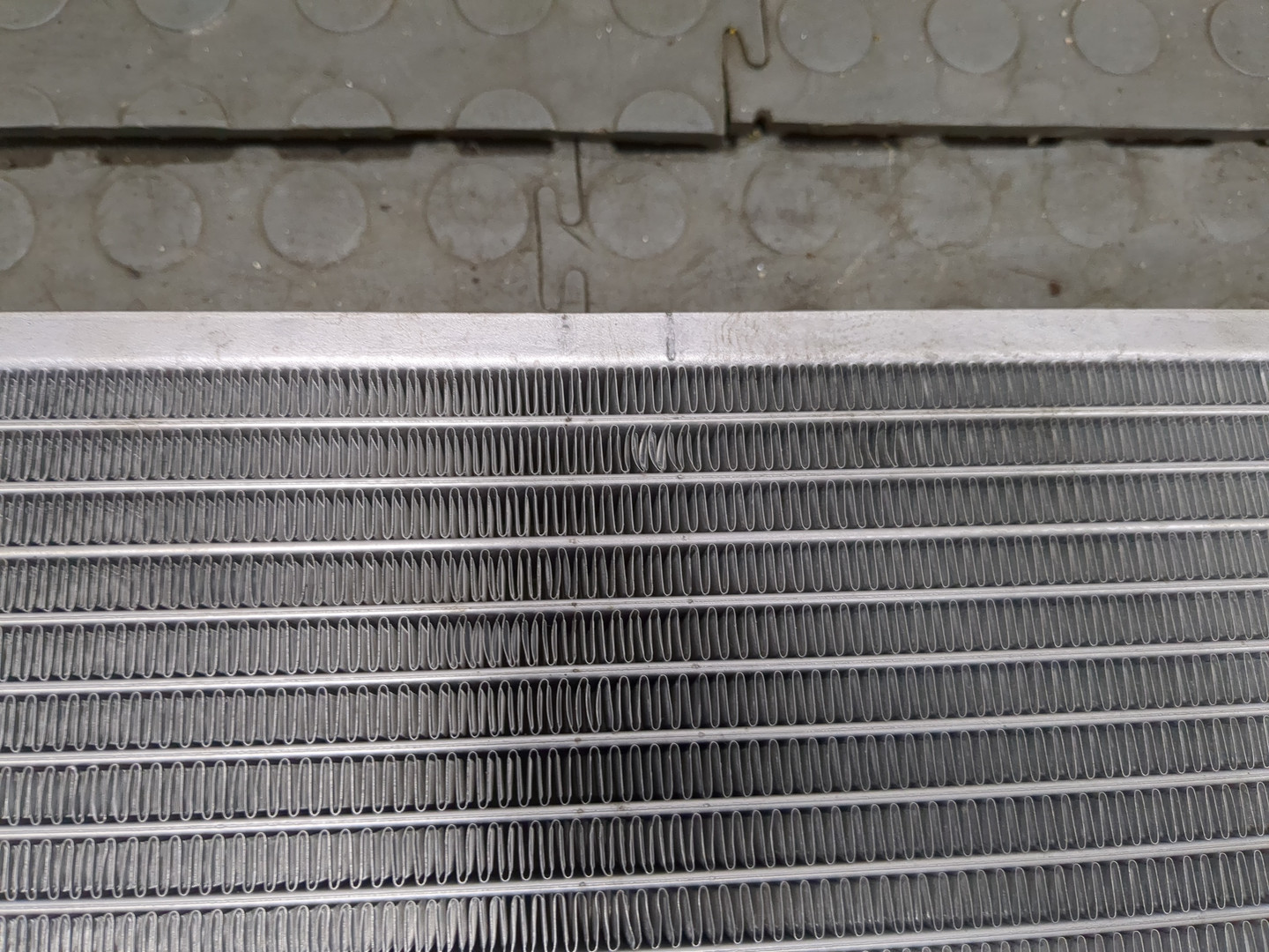 Радиатор охлаждения двигателя основной