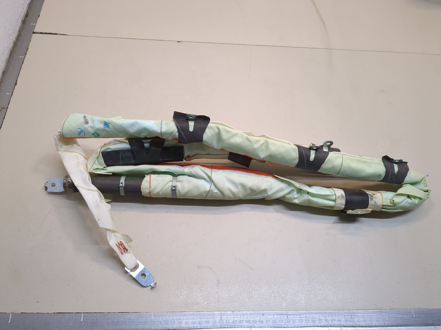 Подушка безопасности боковая (шторка)