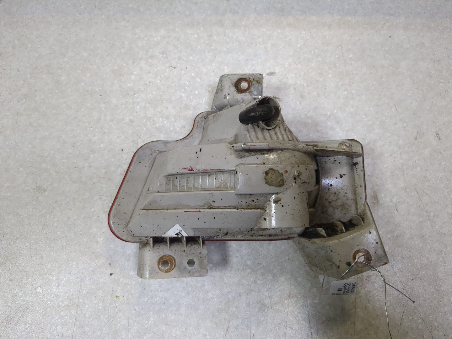 Фара противотуманная левая