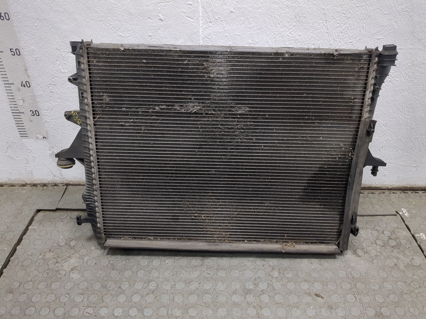 Радиатор охлаждения двигателя основной