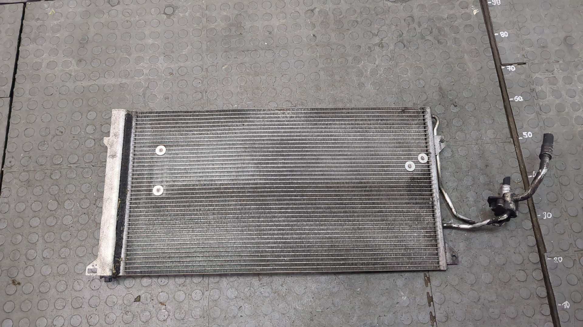 Радиатор кондиционера / конденсер