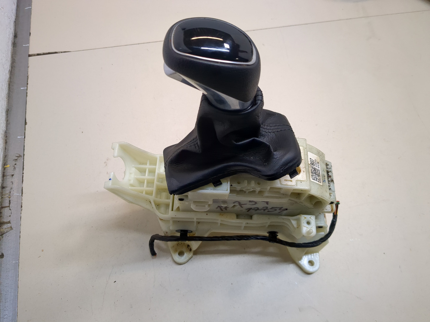 Кулиса МКПП / АКПП