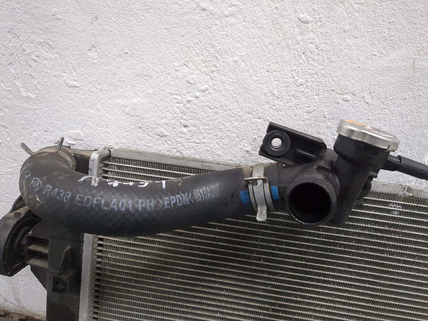 Радиатор охлаждения двигателя основной