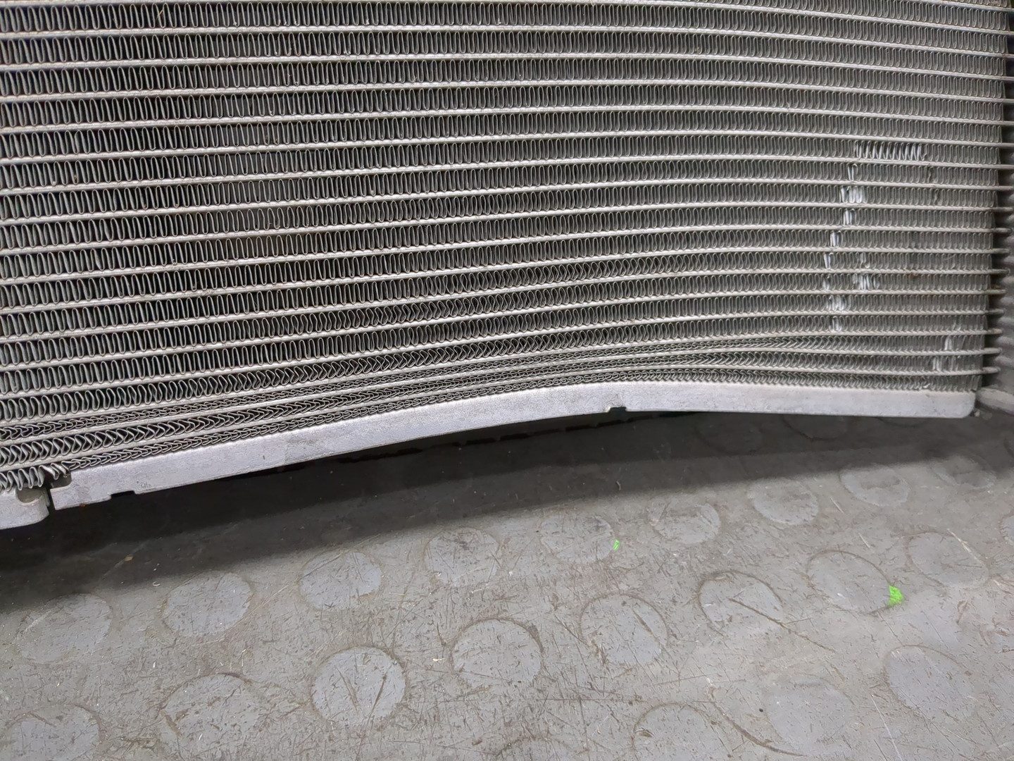 Радиатор охлаждения двигателя основной