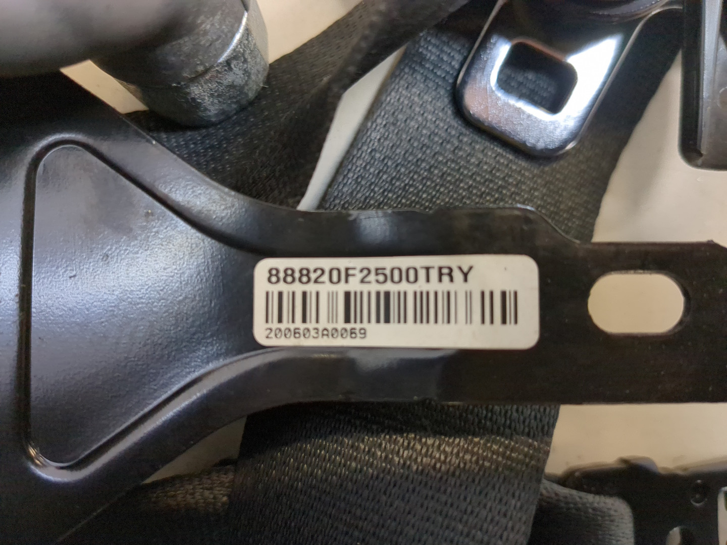 Ремень безопасности