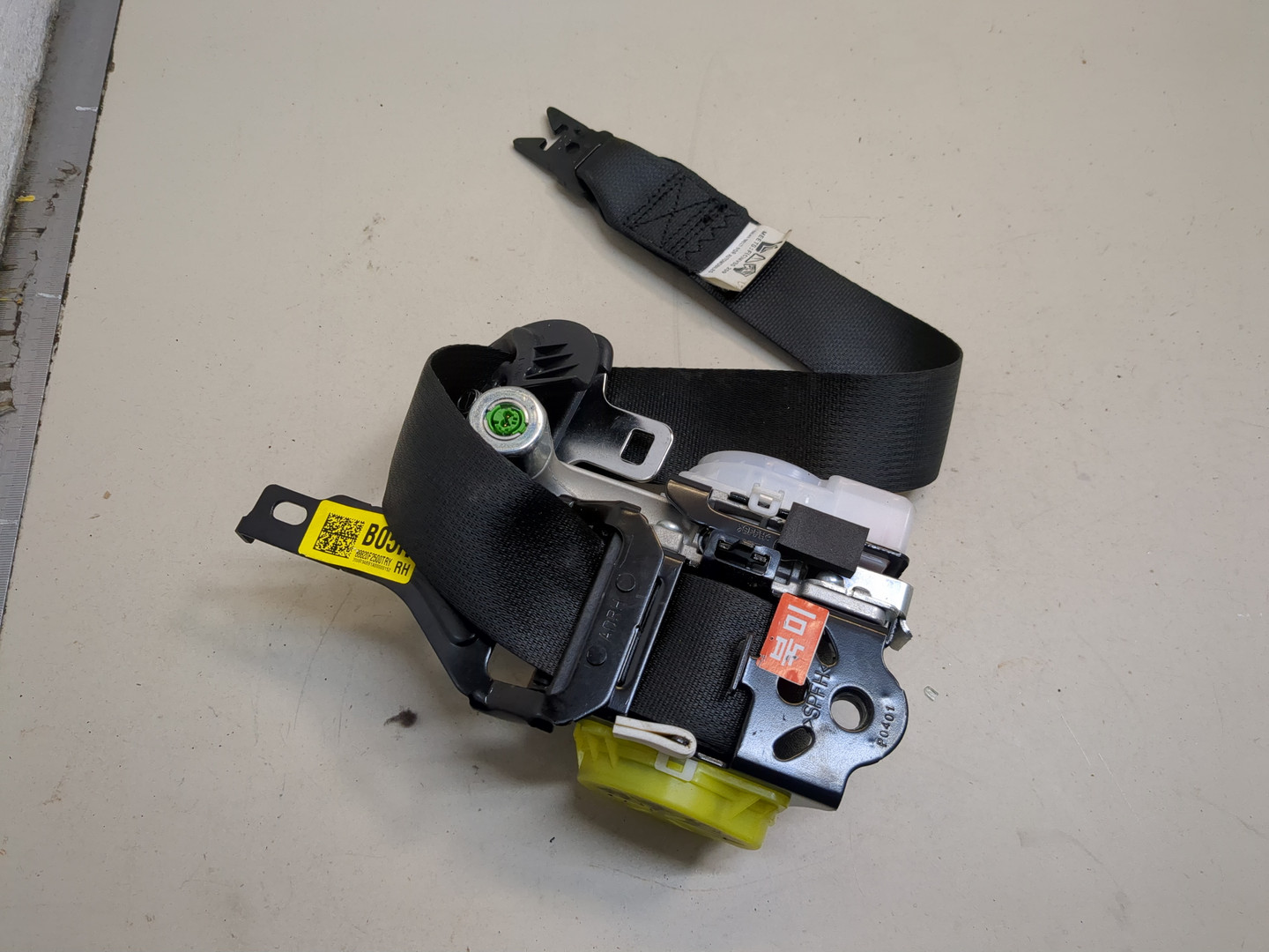 Ремень безопасности