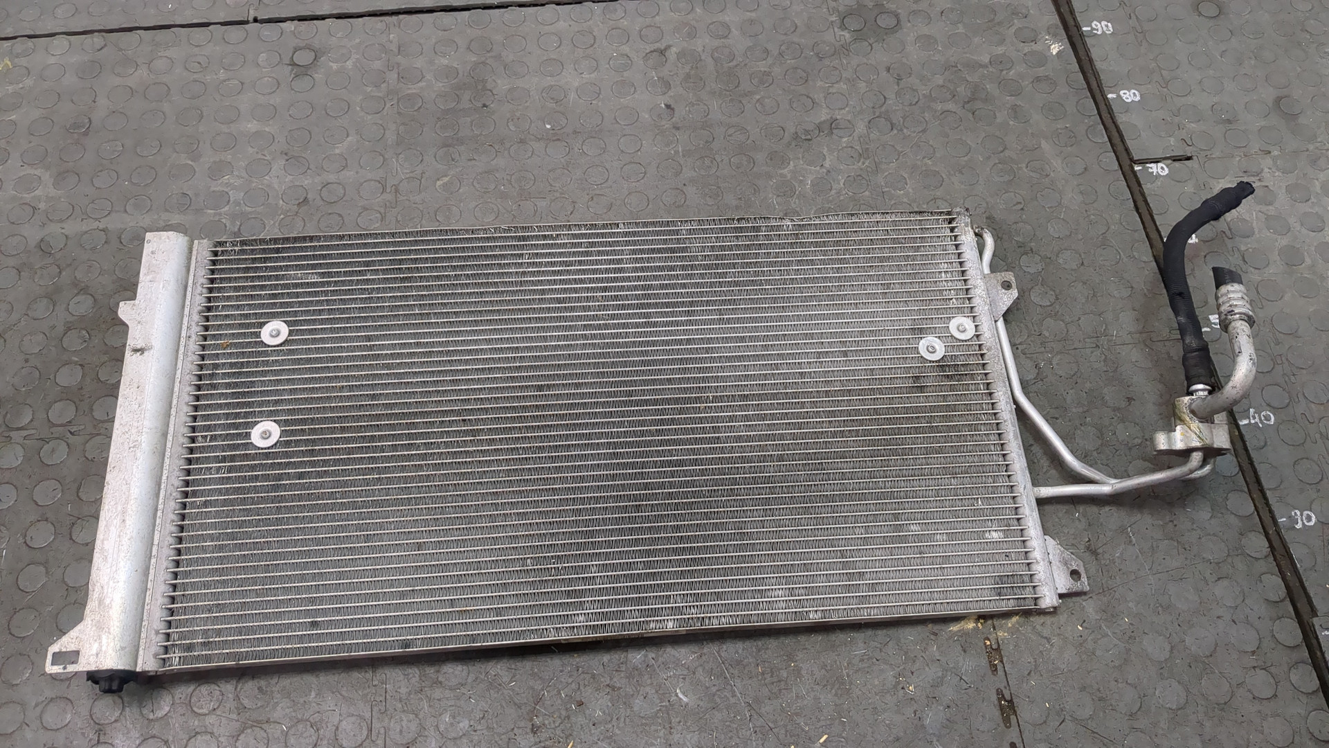 Радиатор кондиционера / конденсер