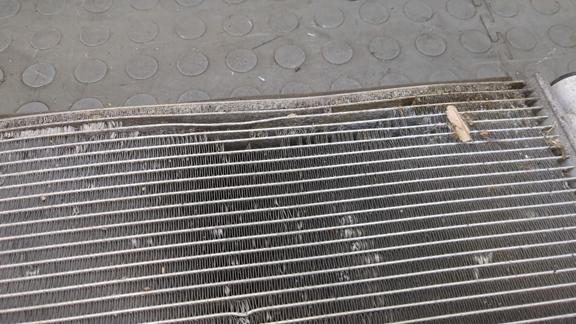 Радиатор кондиционера / конденсер