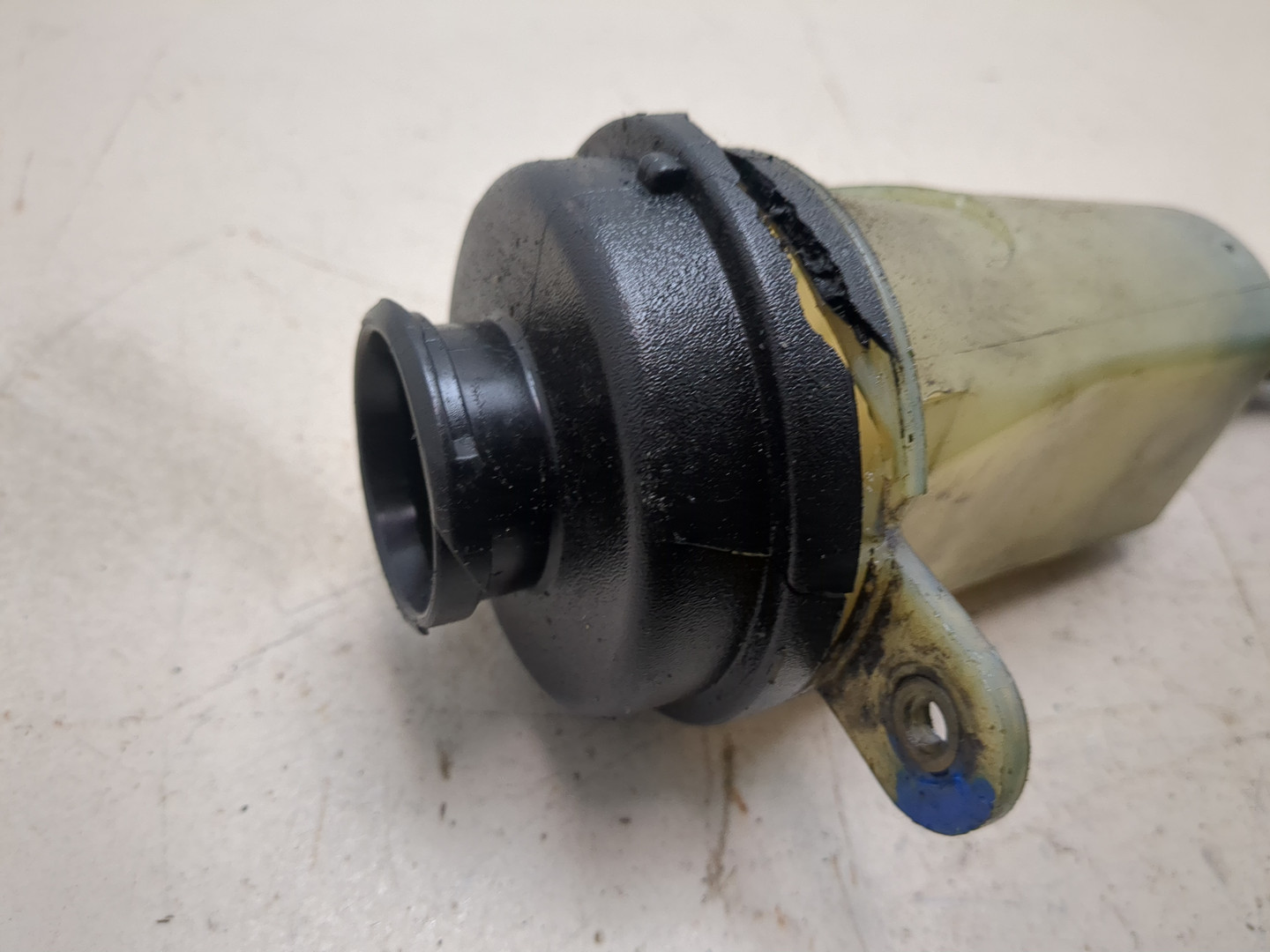 Насос ГУР (гидроусилитель руля)