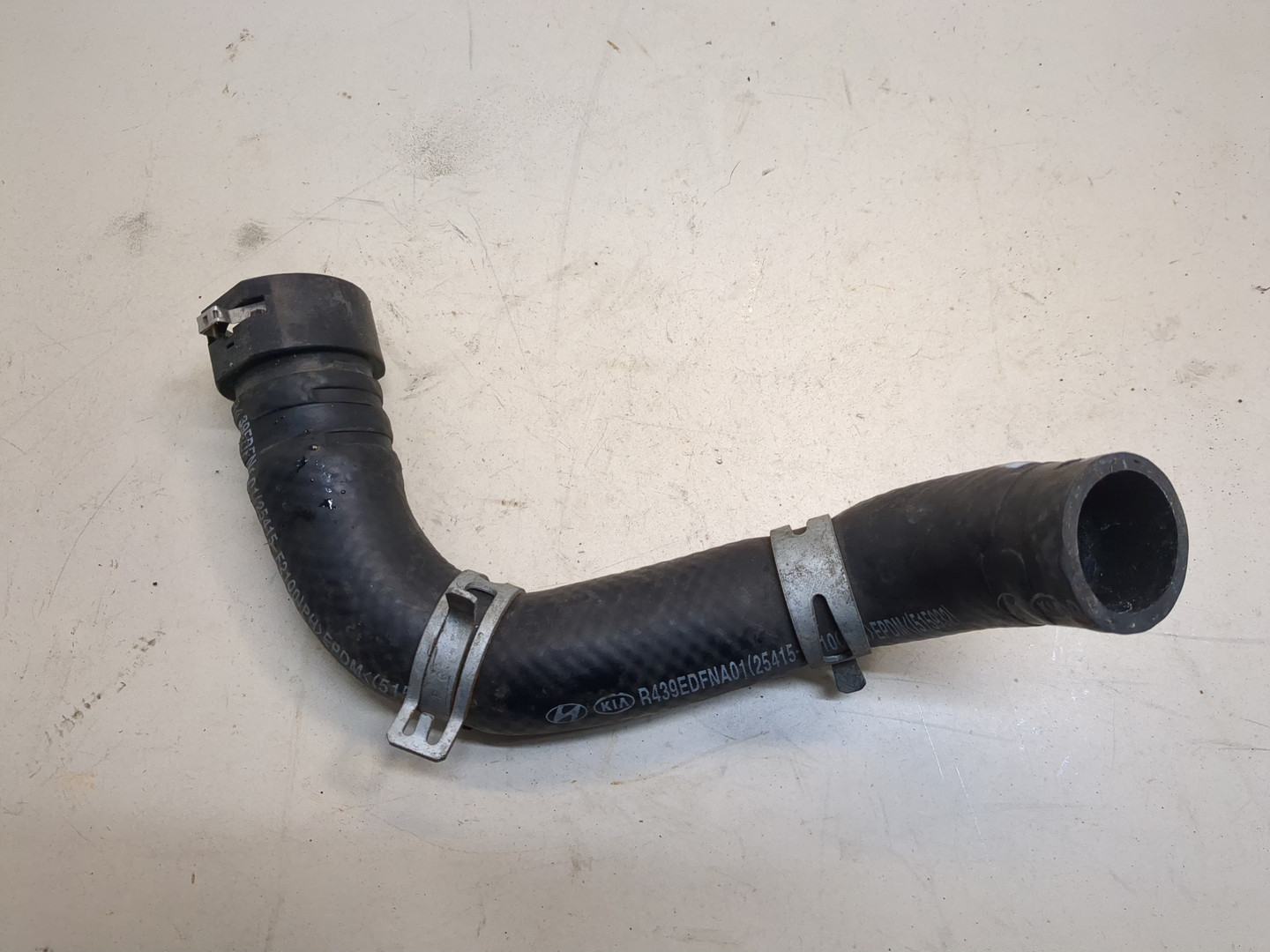 Шланг системы охлаждения