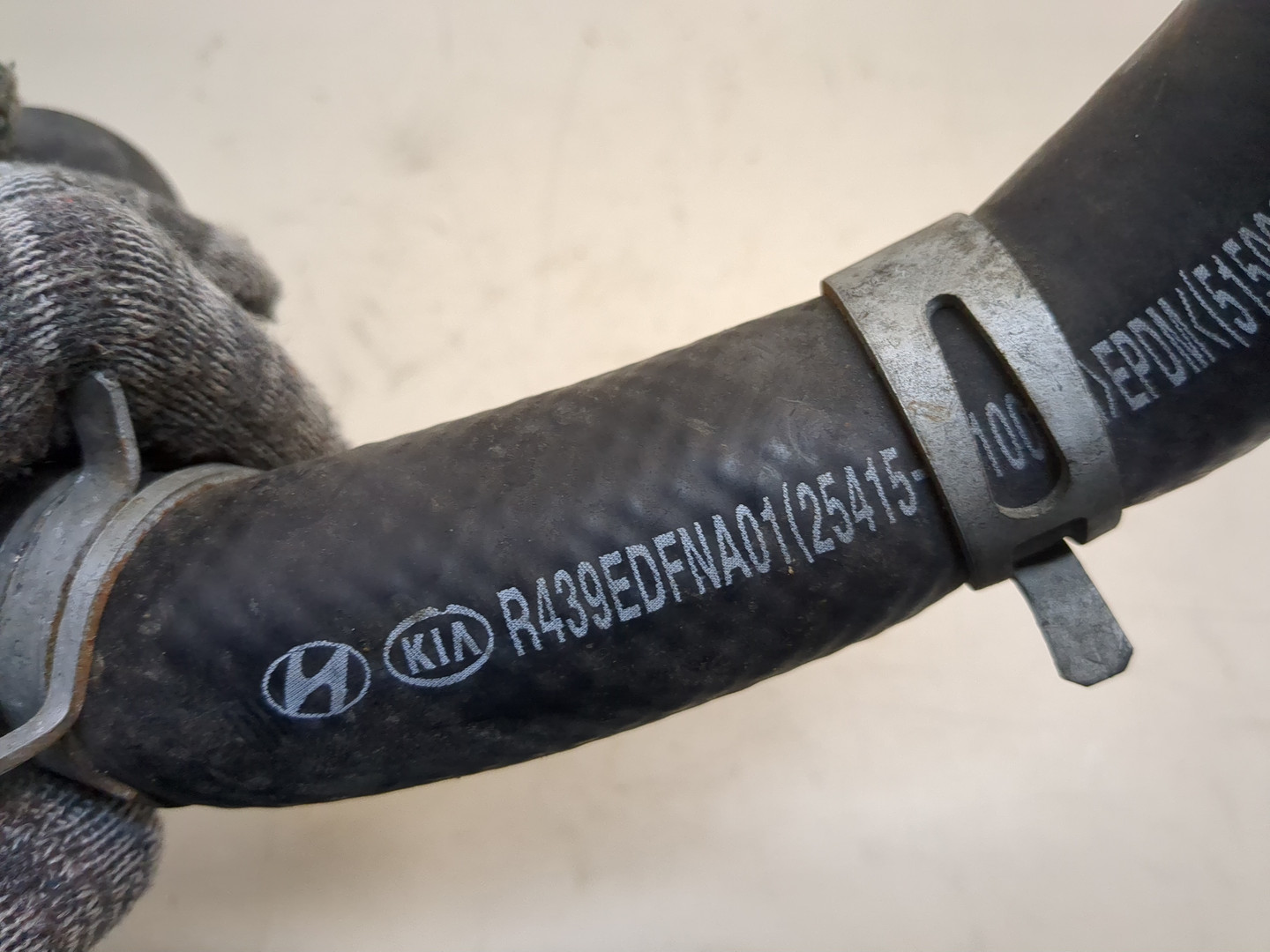 Шланг системы охлаждения