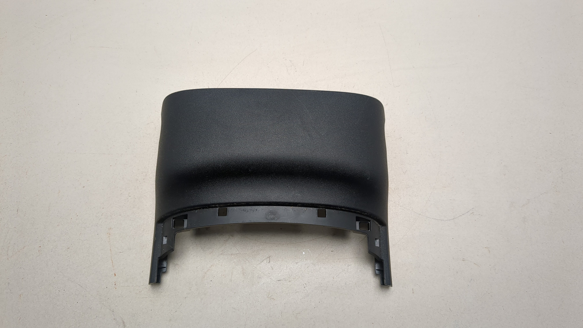 Кожух рулевой колонки