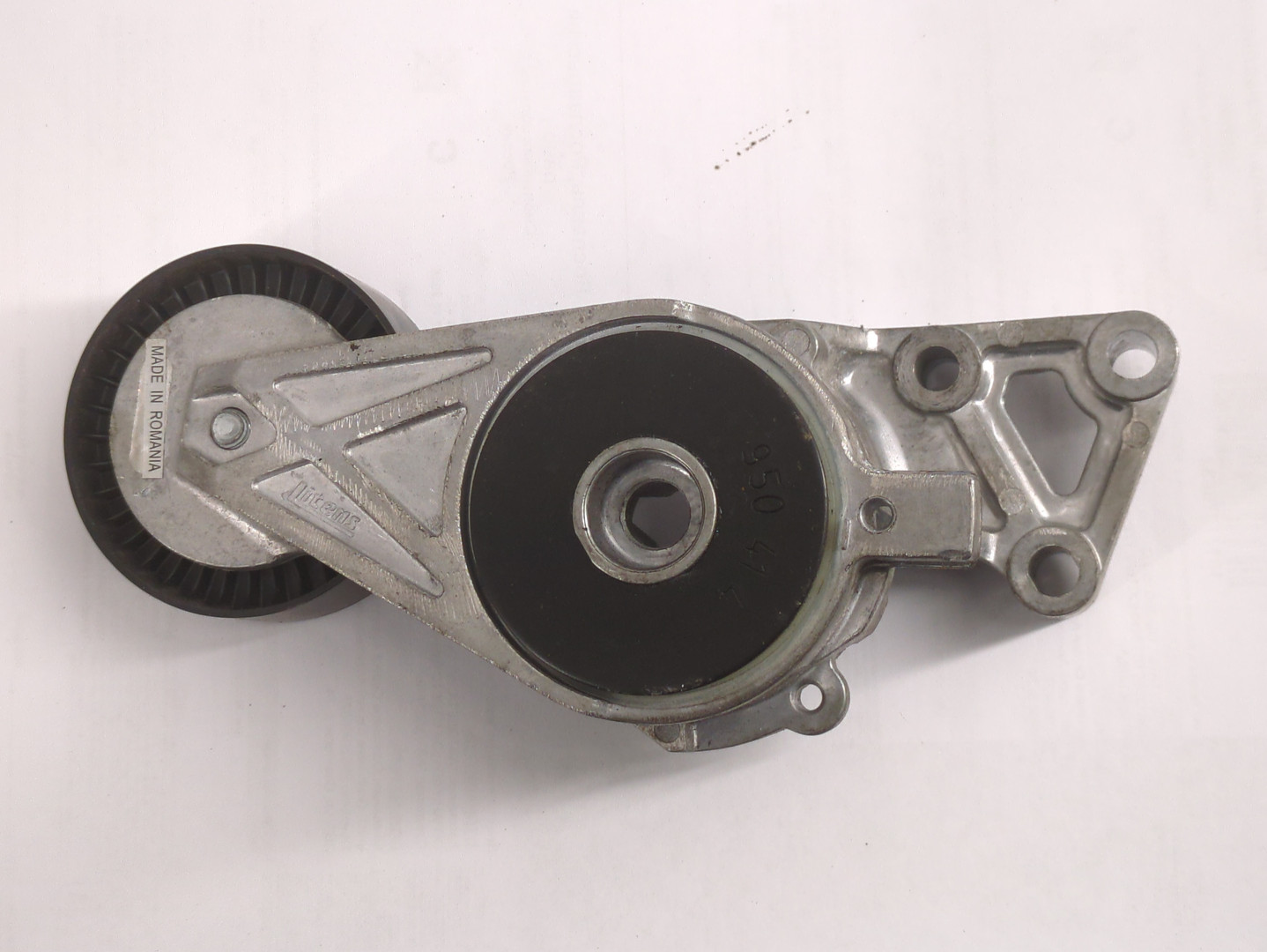 Натяжитель ремня