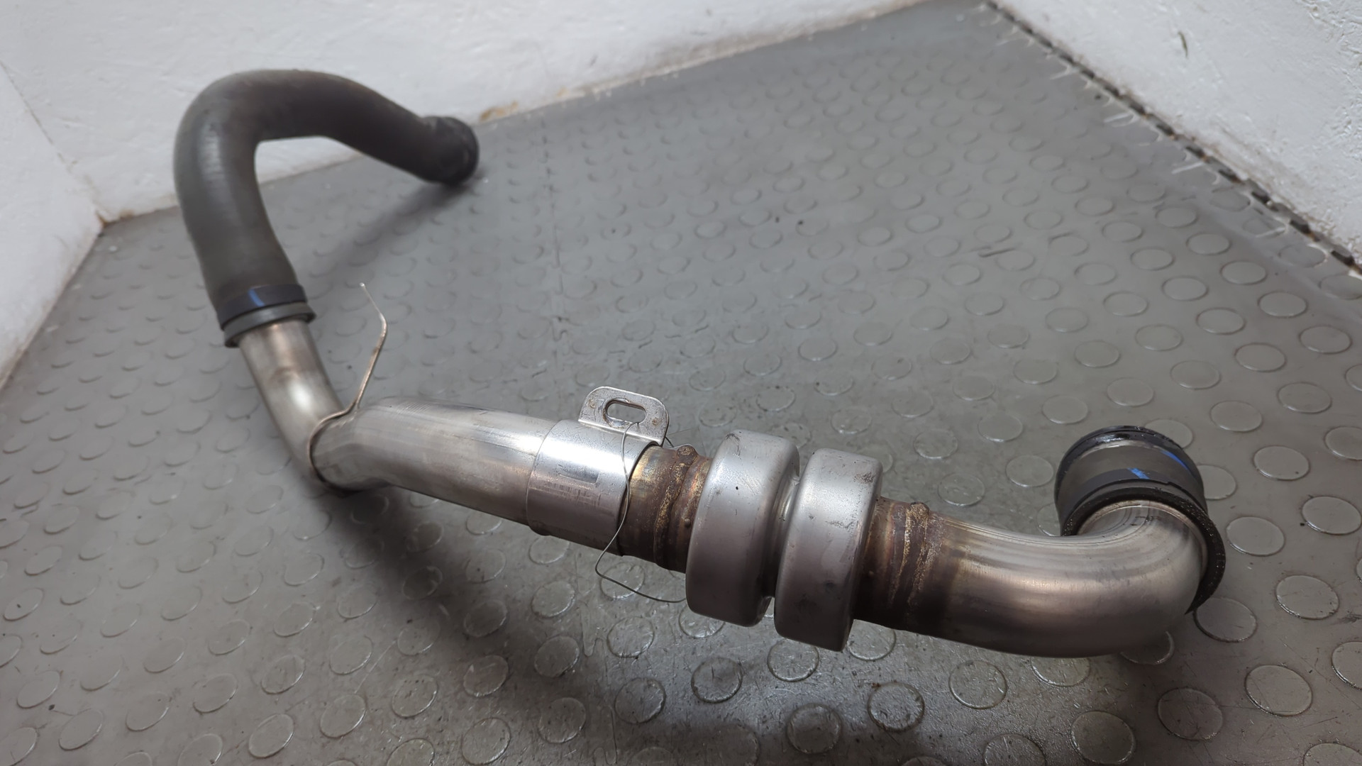 Патрубок интеркулера