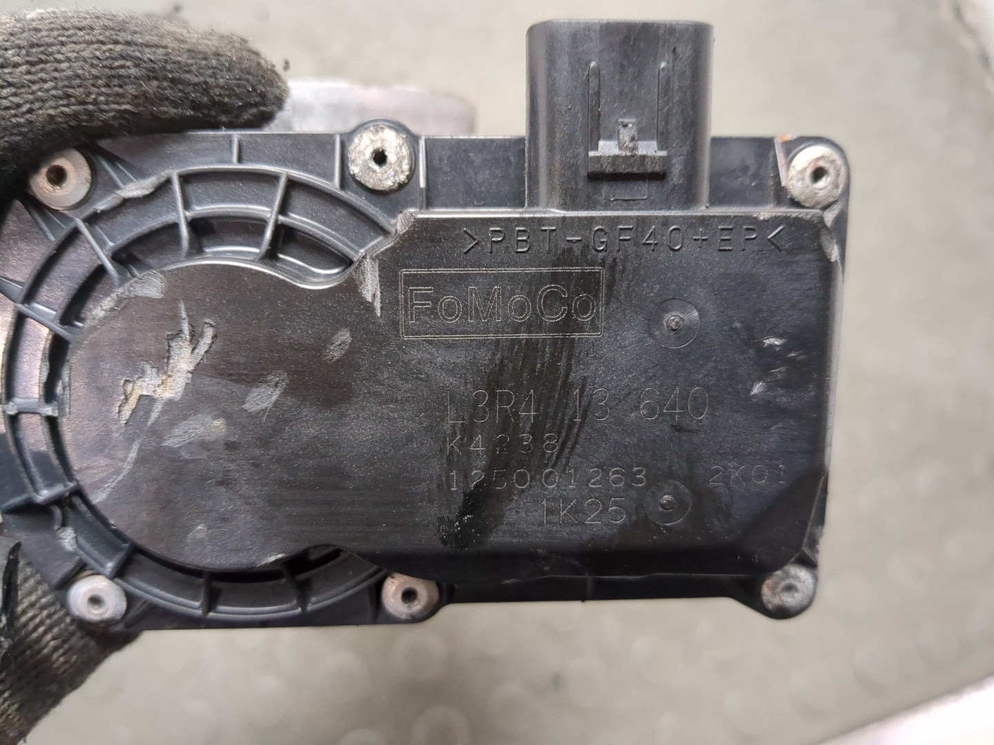 Заслонка дроссельная электрическая