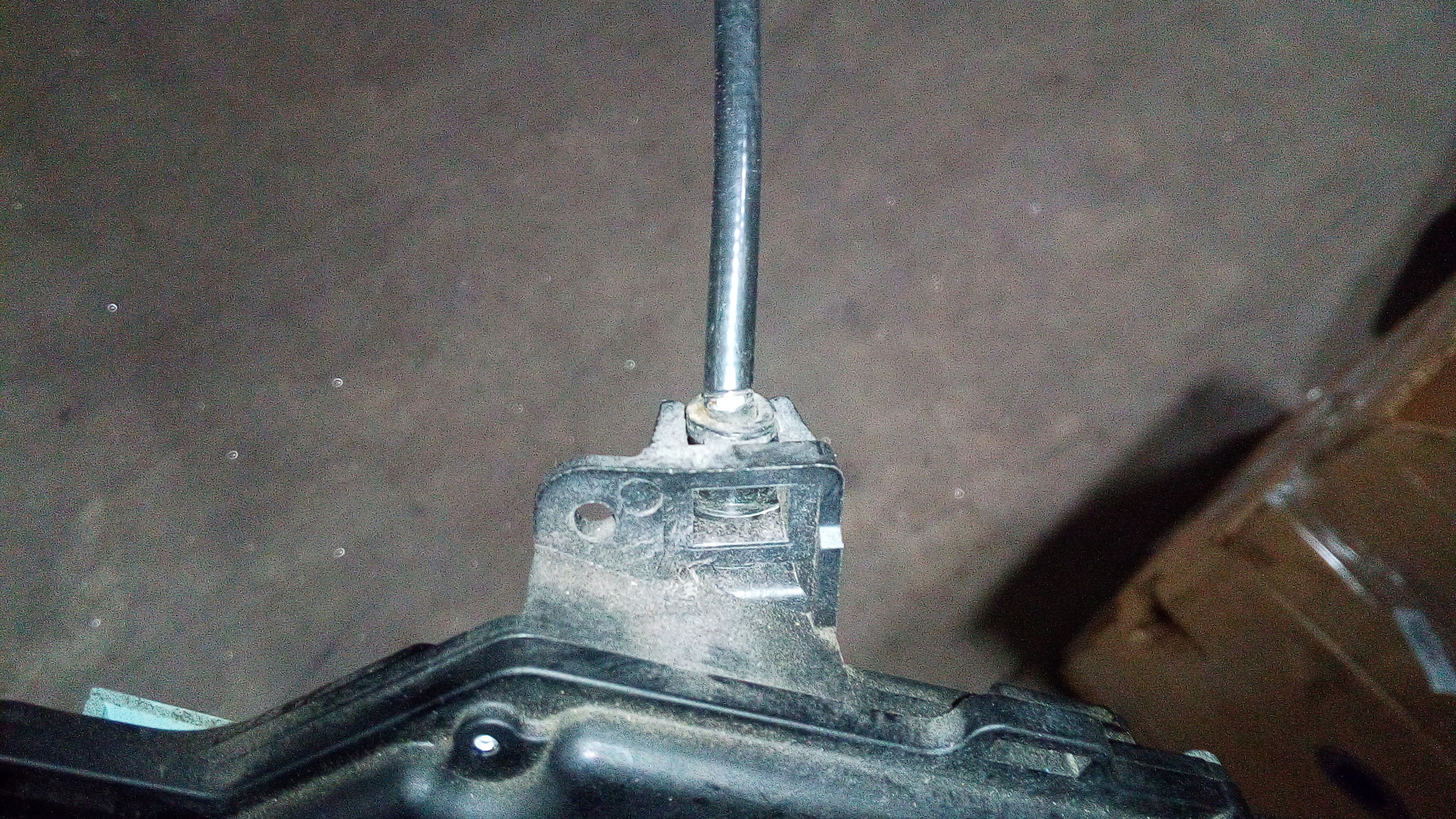 Замок двери задней правой