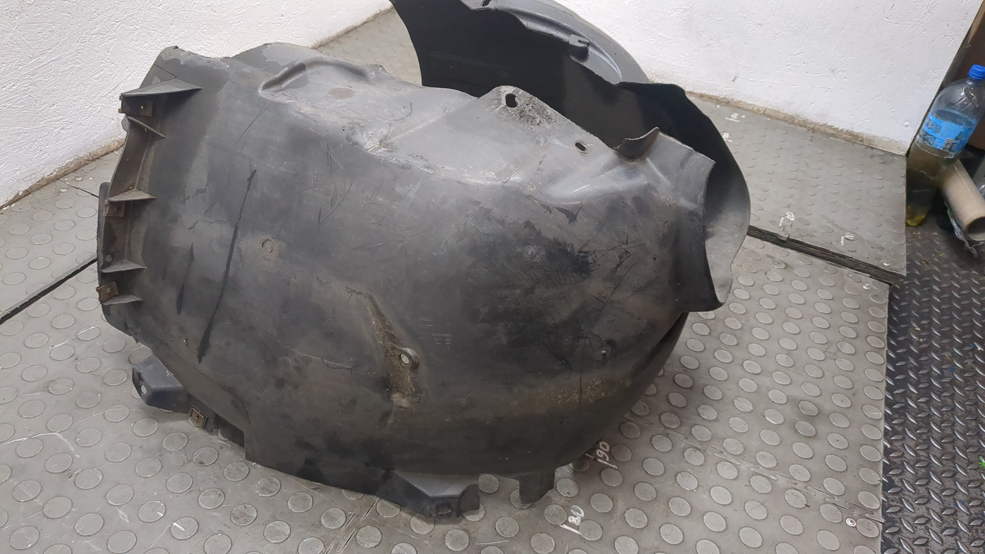 Локер передний левый