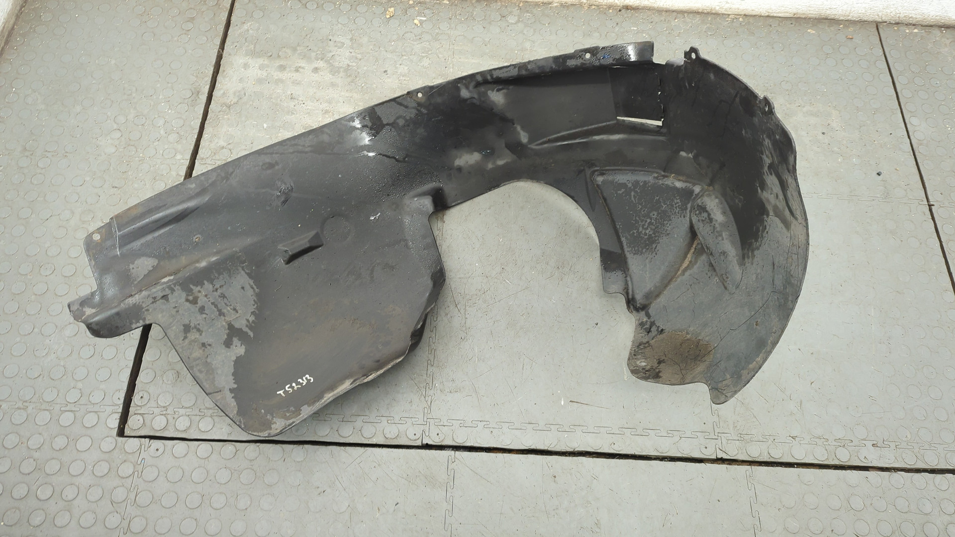 Локер передний правый