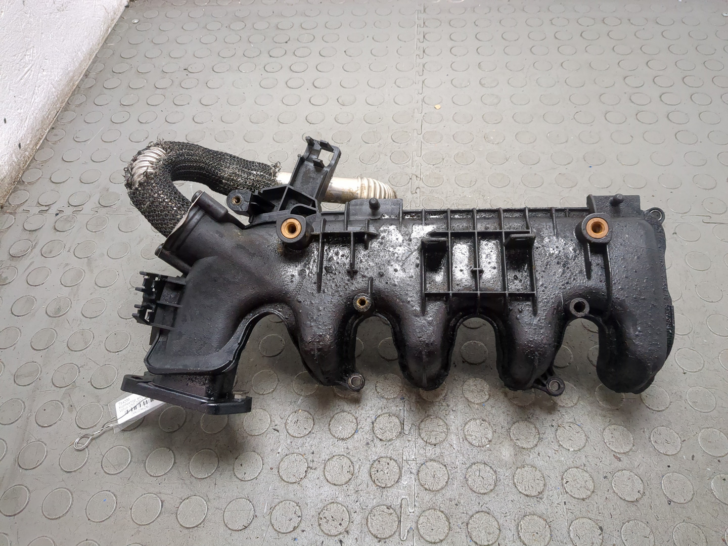 Коллектор впускной