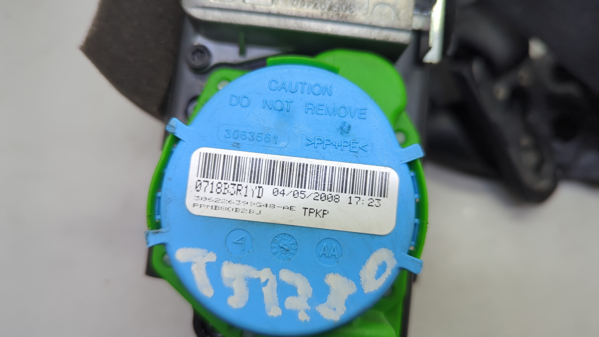 Ремень безопасности