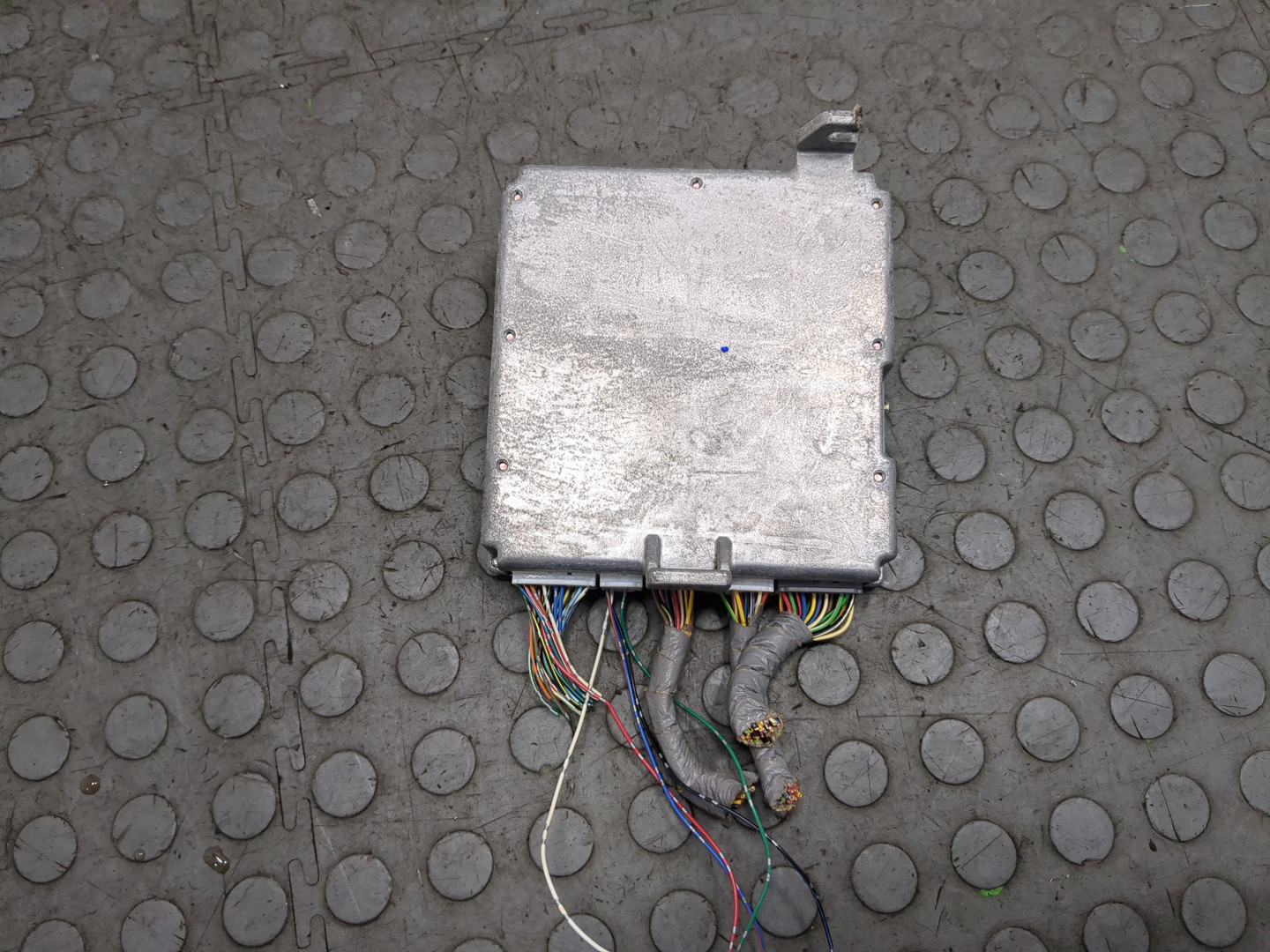 Блок управления двигателем