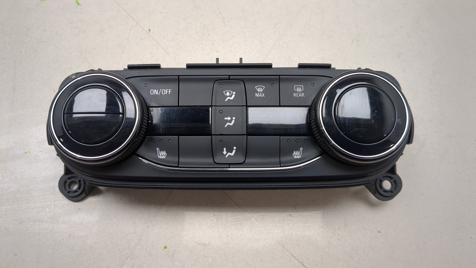 Переключатель отопителя