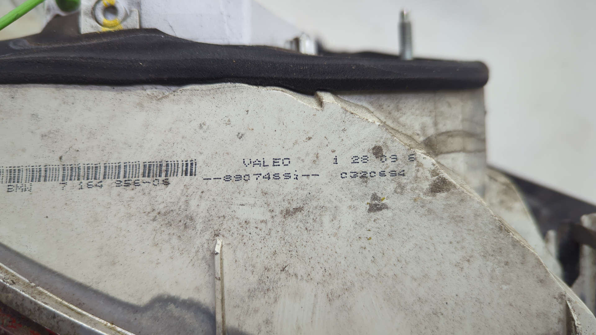 Фонарь задний правый