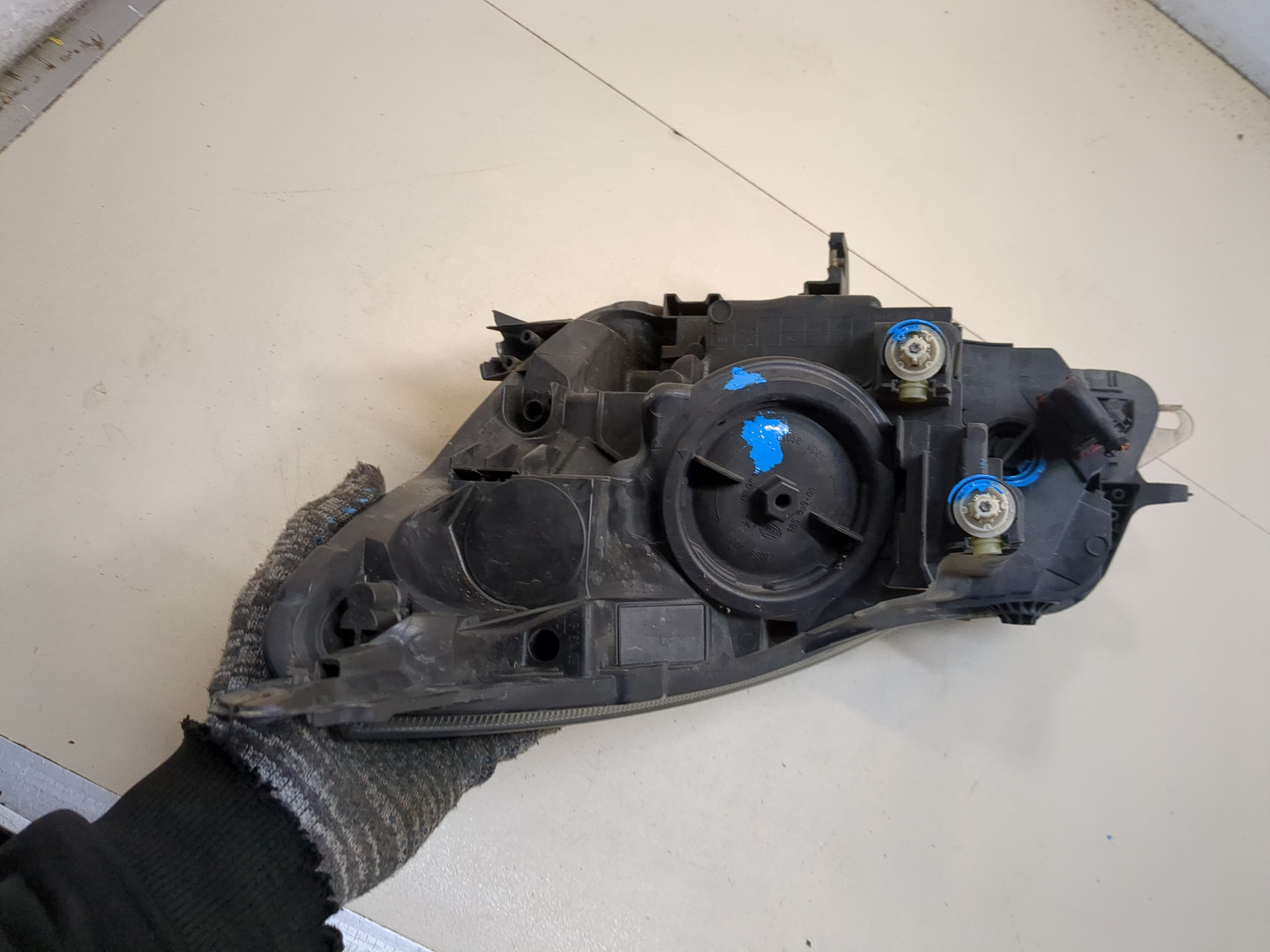 Фара правая