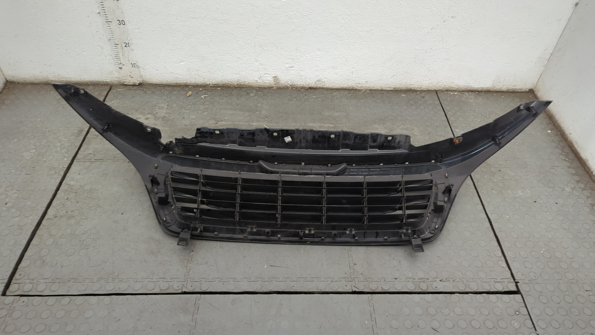 Решетка радиатора