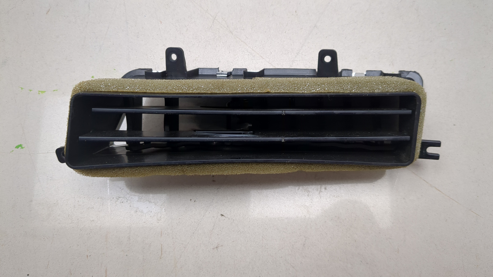 Дефлектор воздушный