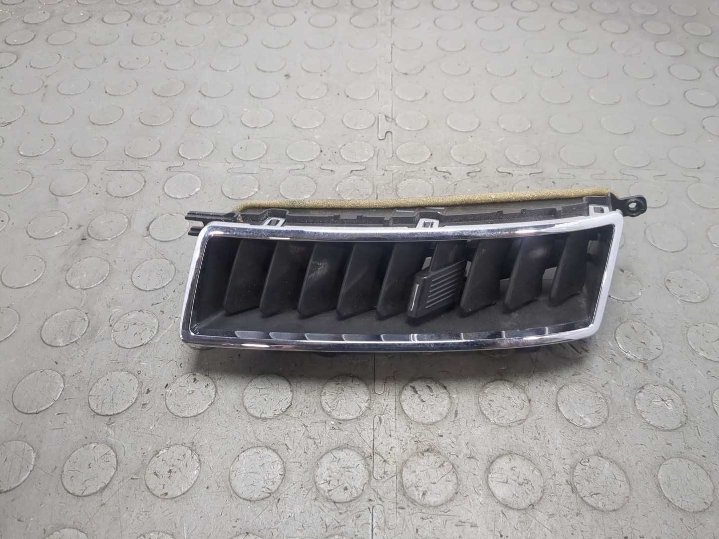 Дефлектор воздушный