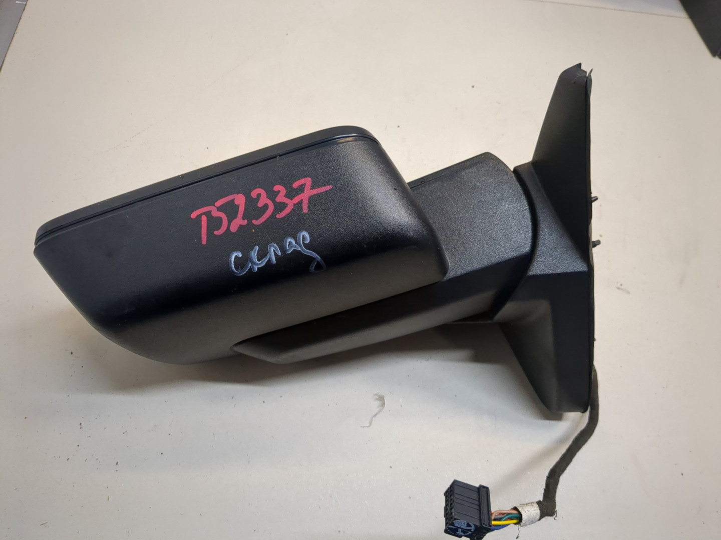 Зеркало правое электрическое