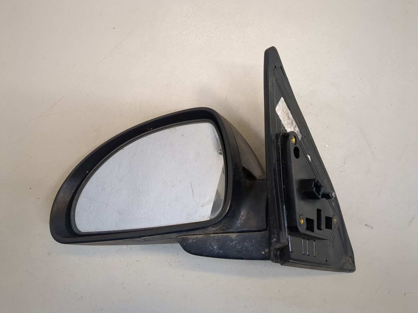 Зеркало левое электрическое