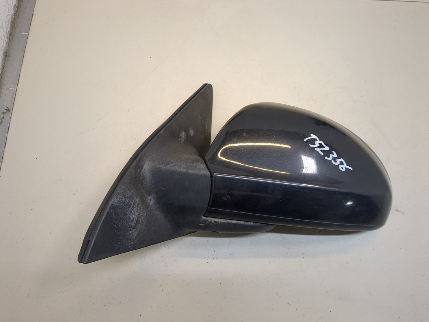 Зеркало левое электрическое