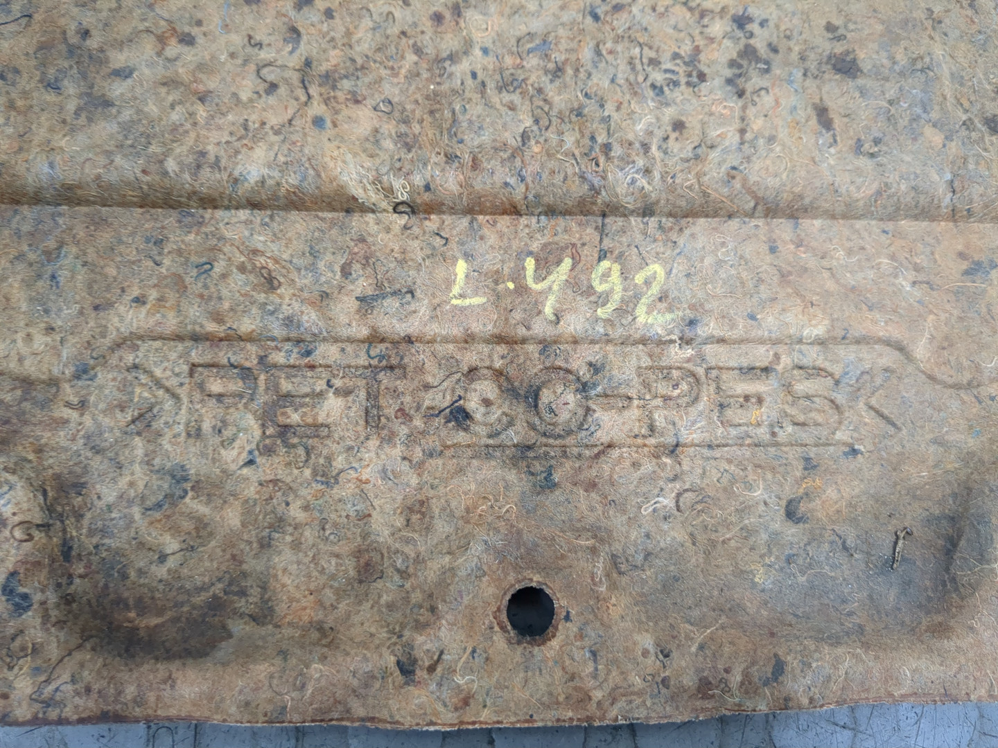 Шумоизоляция капота