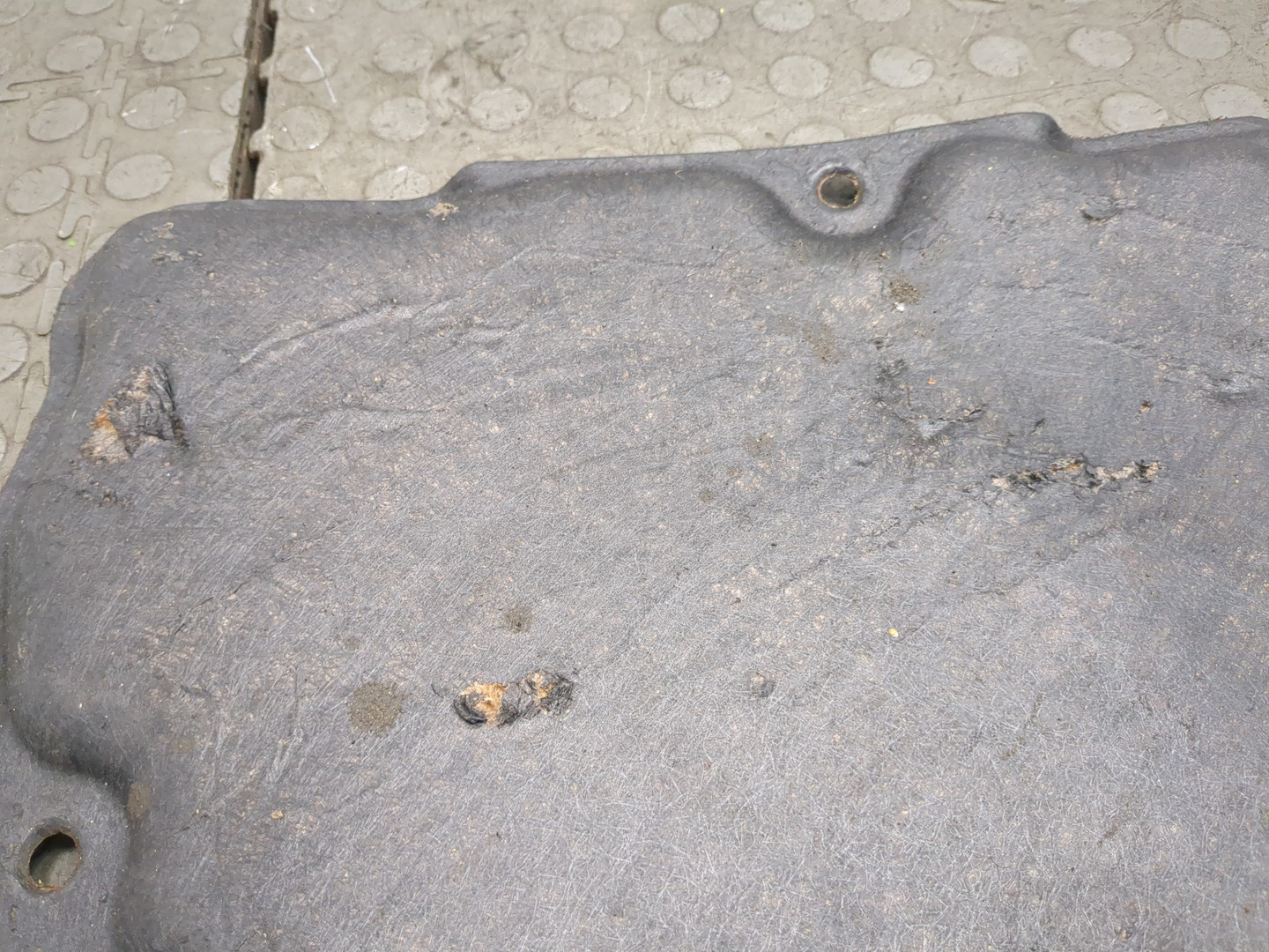 Шумоизоляция капота