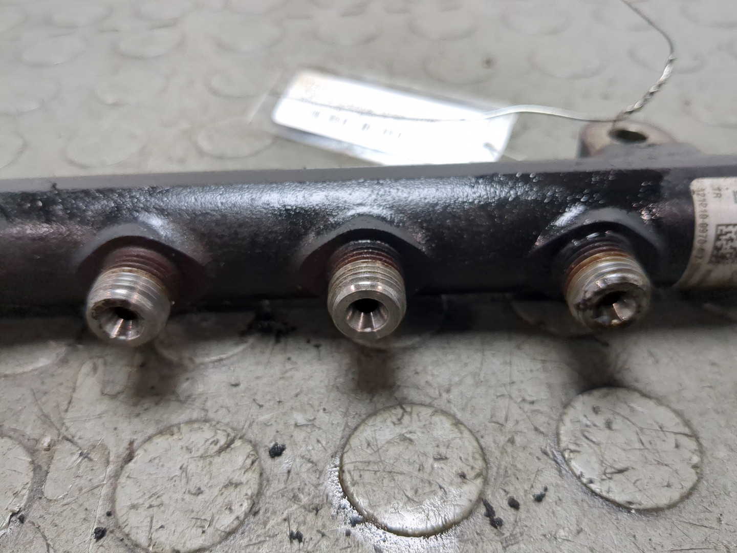 Рейка топливная (рампа)